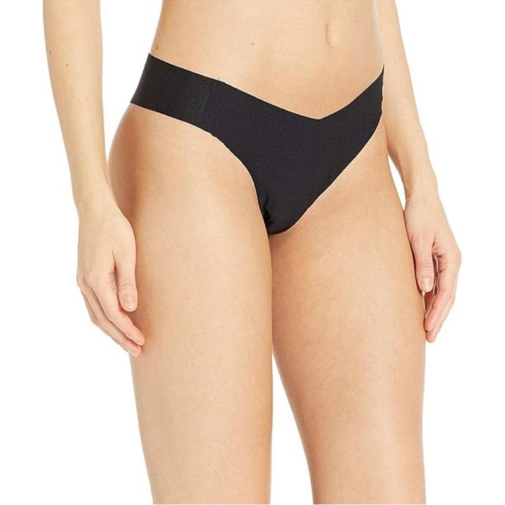 Spanx Under Statements® Thong x 4 pairs